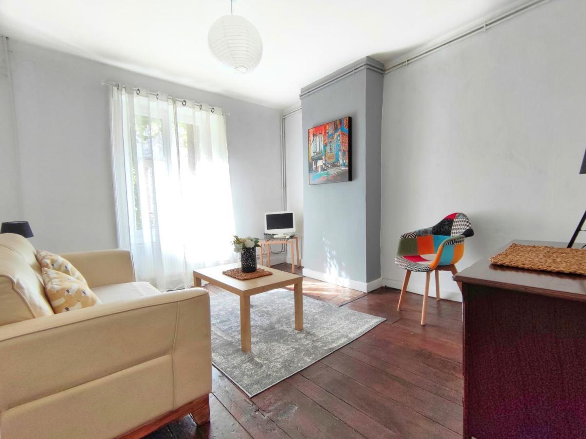 Number 22 - Le Dorat - Apartment 3 With Garden & Free Parking Esterno foto